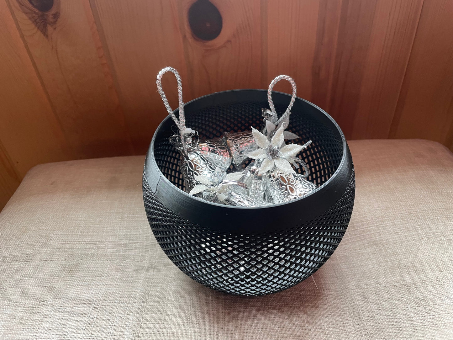 Beautiful Mesh Bowl