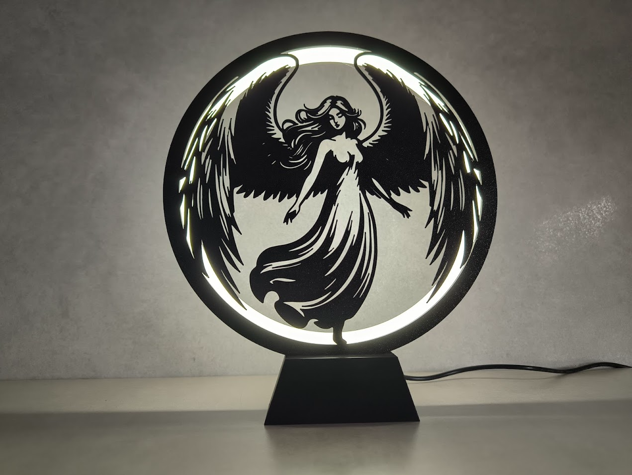 Circle of Light Angel Display