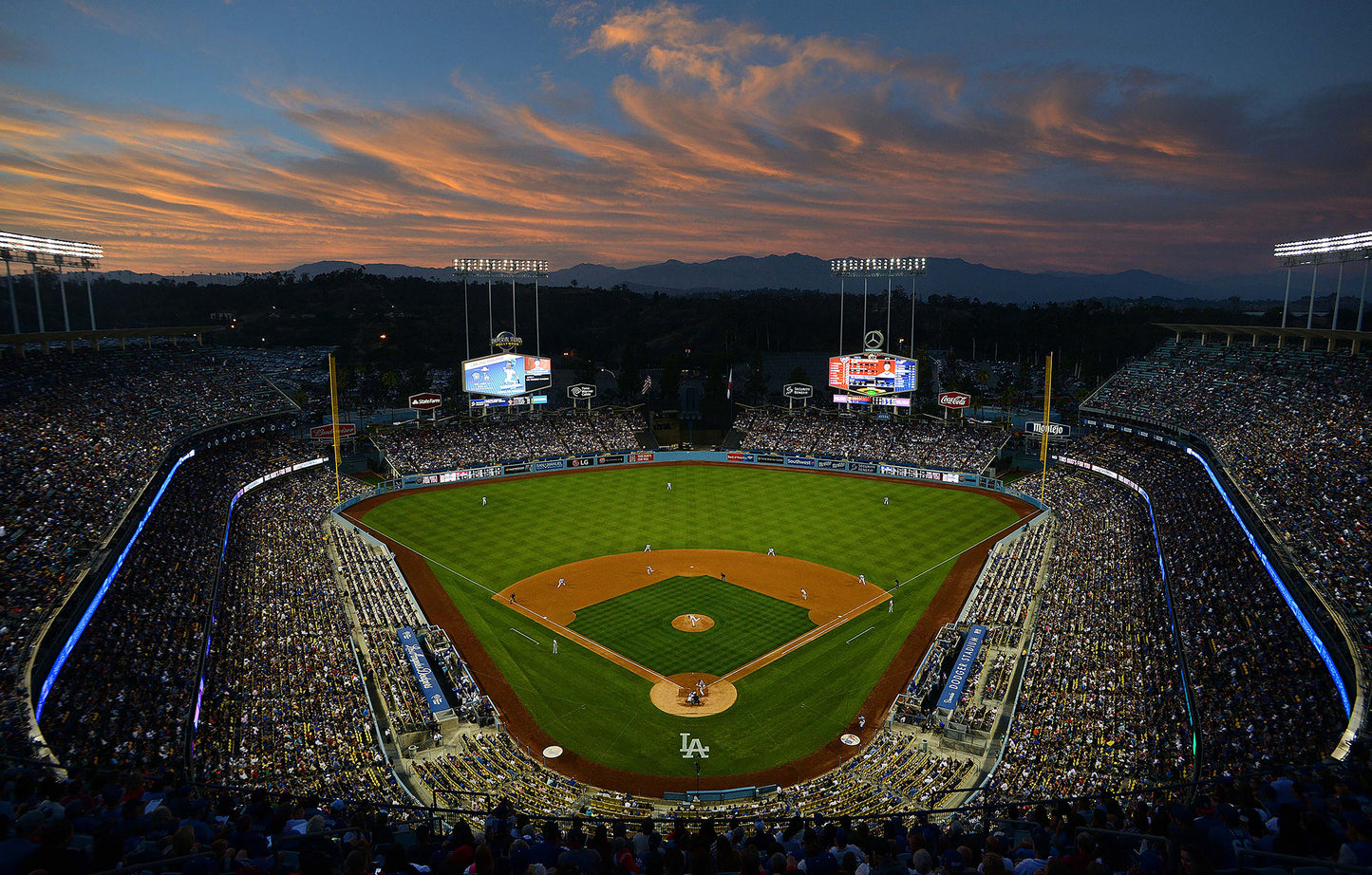 Dodgers Stadium at Night Baseball Diamond Field Wallpaper