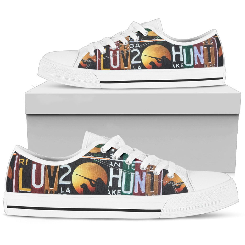 Love To Hunt Low Top Mens Tennis Shoes White