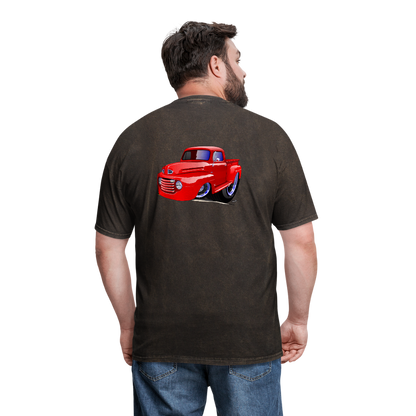 Old Red Truck Version B Men's T-Shirt - mineral black