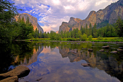 Yosemite Vally View Wall Mural
