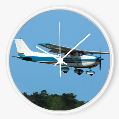 Flying Cessna 172 10 inch wall clock
