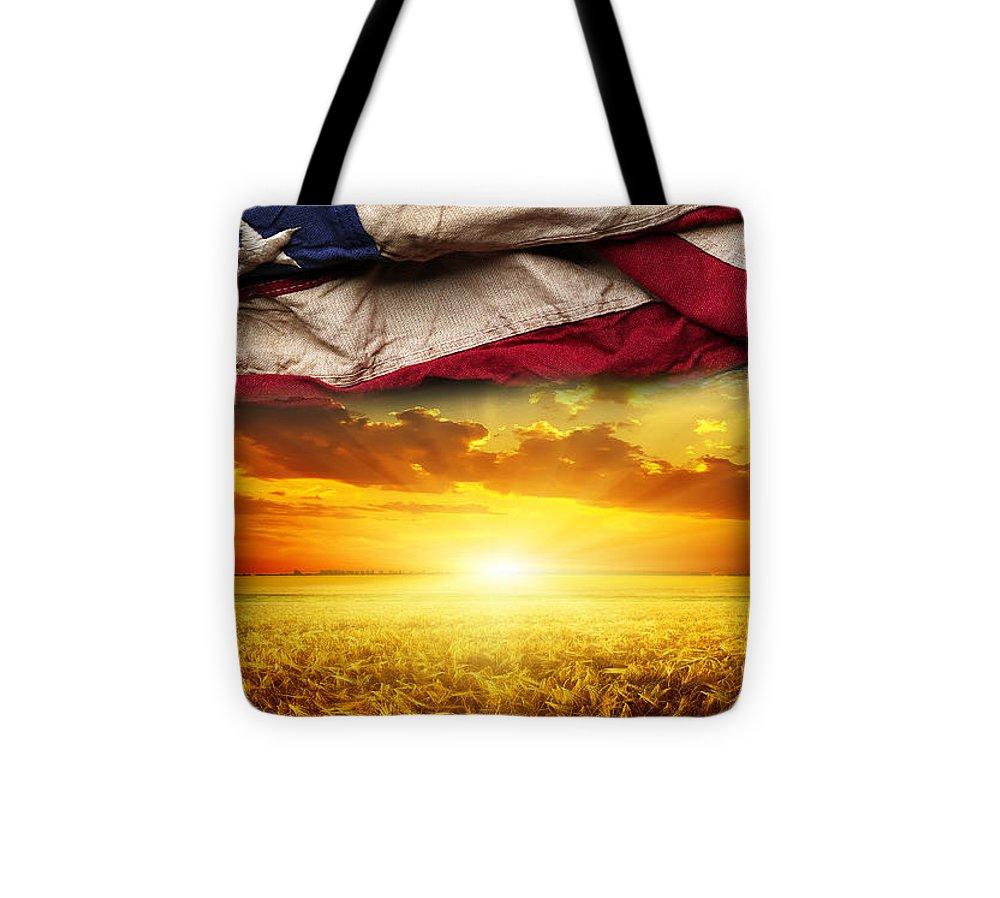 American Flag Harvest Sunset - Tote Bag