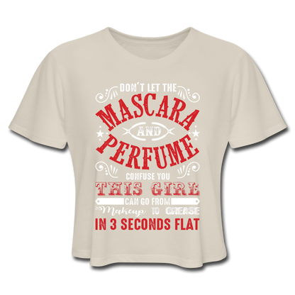 Mascara & Perfume to Grease Women's Cropped T-Shirt - Dust