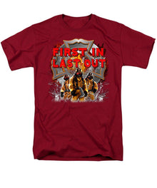 First In Last Out - Men's T-Shirt  (Regular Fit)