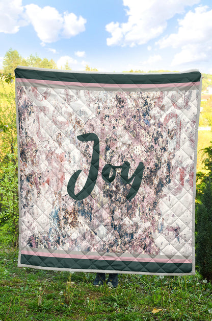 Joy Rose Gray Quilt