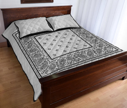 Silver Gray Bandana Bed Quilts with Shams