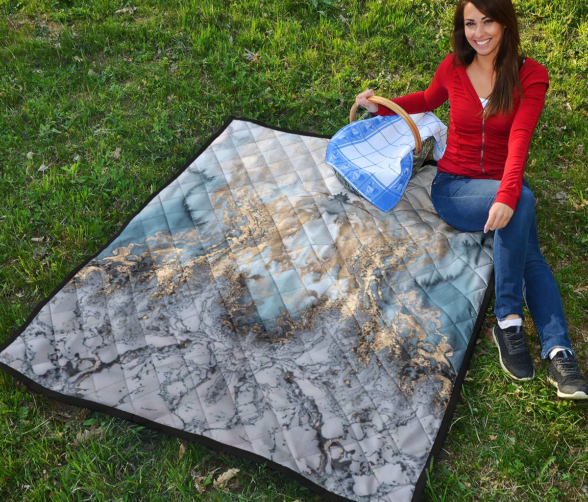 Baby Blue Liquid Gold Quilt