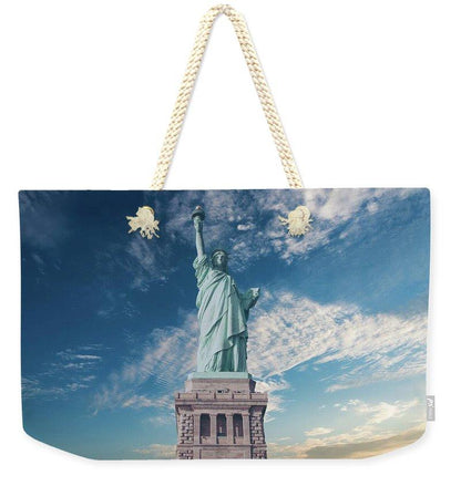 Statue Of Liberty - Weekender Tote Bag